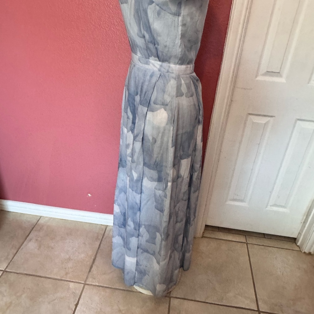 Anne Gorke Elegant Blue Patterned Dress - Picture 11 of 13